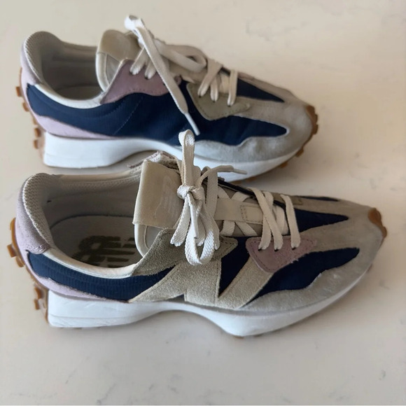 New Balance 327 Rare Color combination Blue Purple Gray Sneakers Size: 6 - Picture 3 of 8